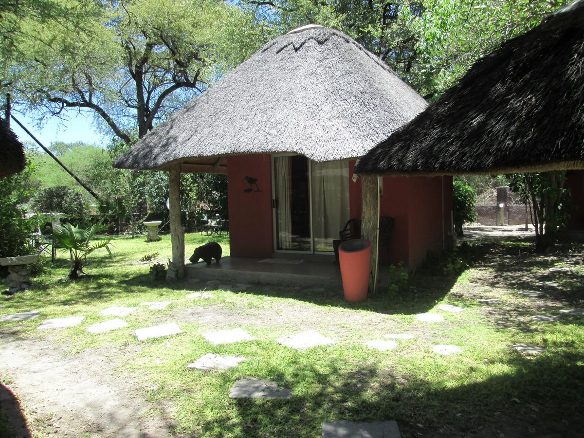 Jump Street Chalets Maun Exterior photo