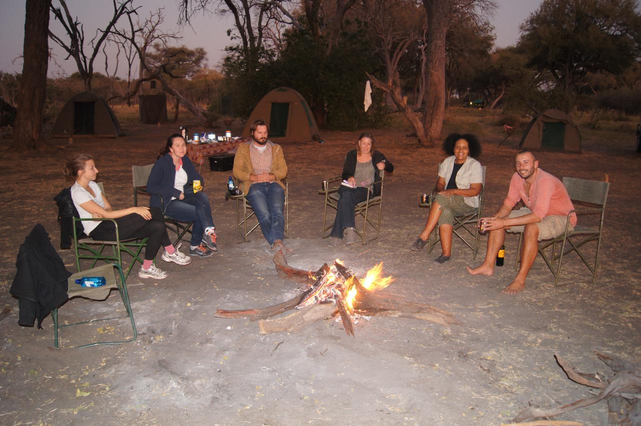 Jump Street Chalets Maun Exterior photo